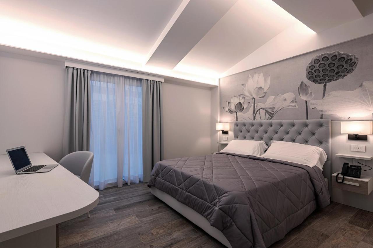 Petit Hotel Prato  Extérieur photo