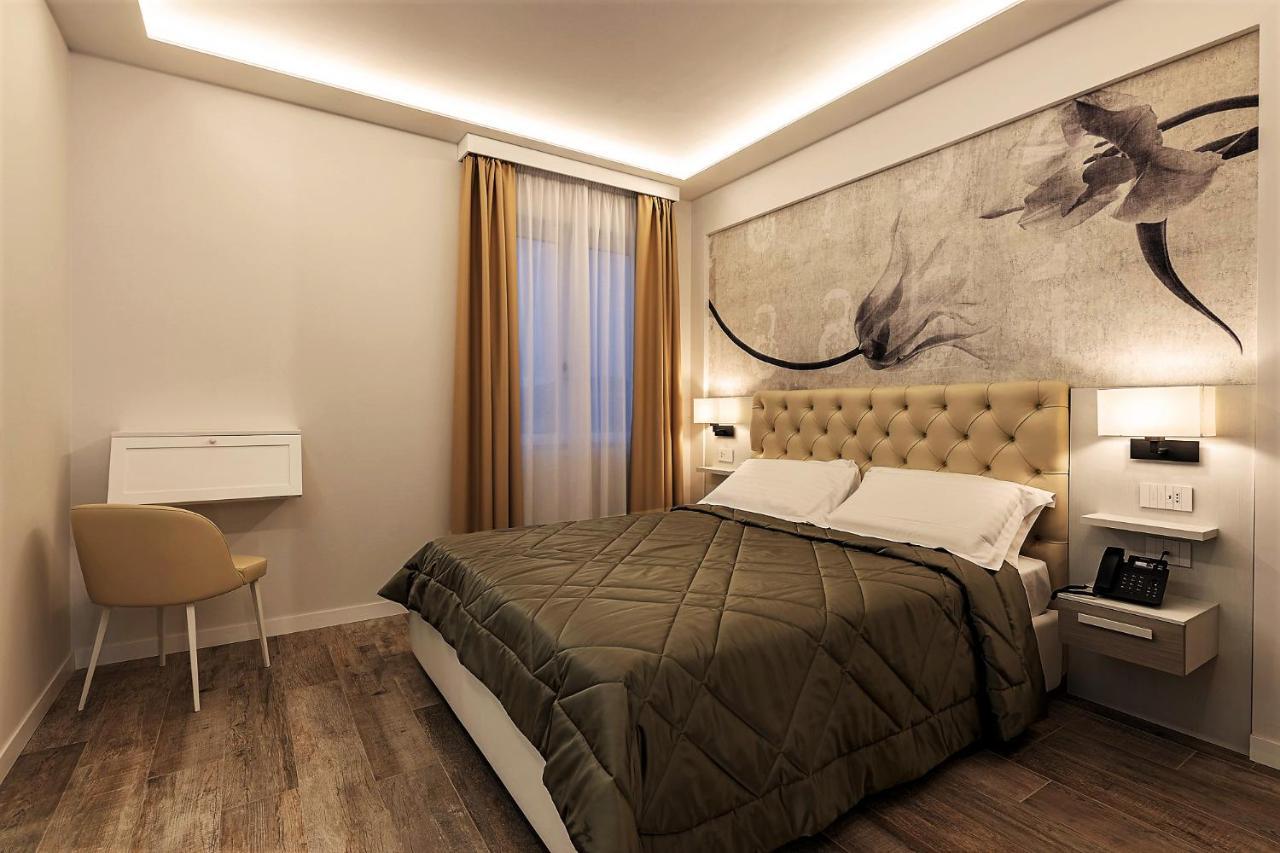 Petit Hotel Prato  Extérieur photo