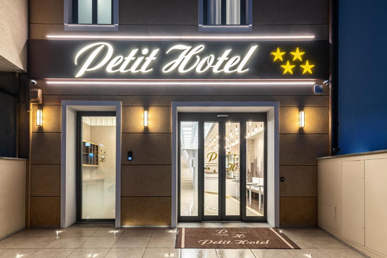 Petit Hotel Prato  Extérieur photo